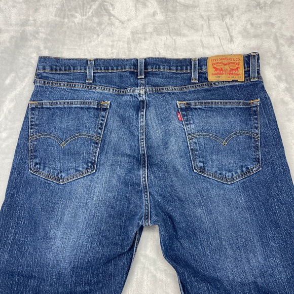 Levi's 505 Jeans Mens 38x32 Blue Denim Faded Regular Fit High Rise Straight Leg - Picture 4 of 10